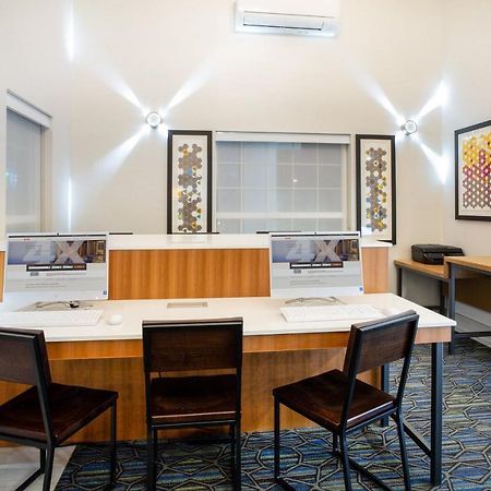 Holiday Inn Express & Suites Lincoln City By Ihg Екстер'єр фото