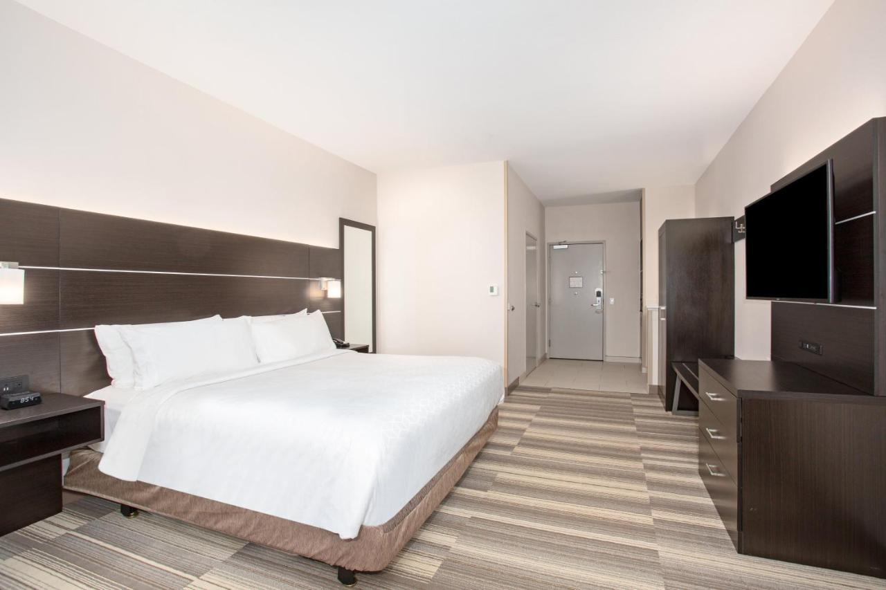 Holiday Inn Express & Suites Lincoln City By Ihg Номер фото