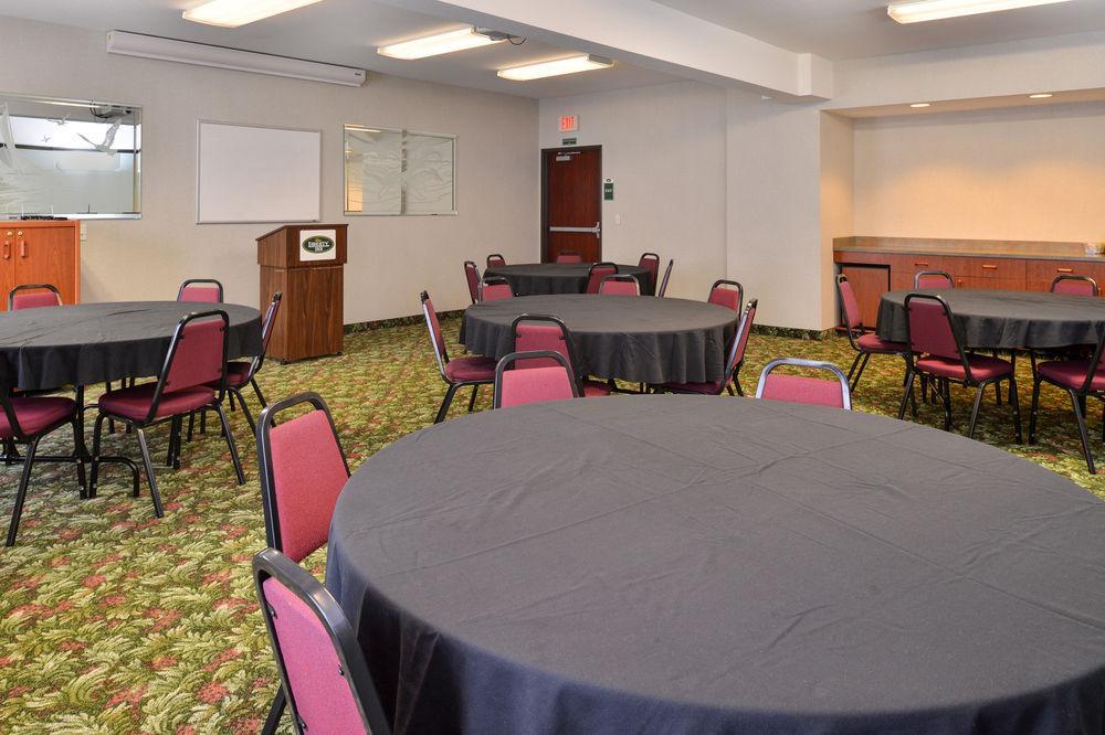 Holiday Inn Express & Suites Lincoln City By Ihg Екстер'єр фото
