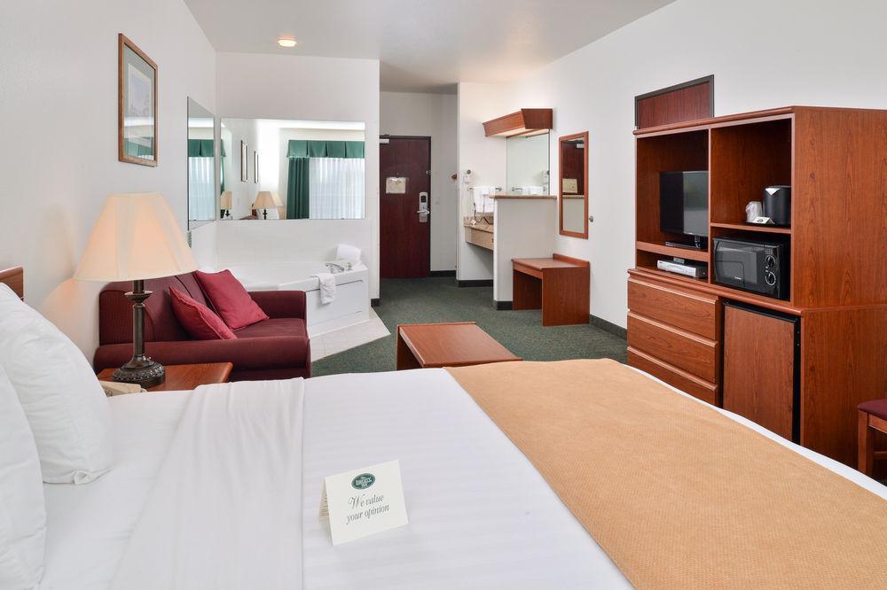 Holiday Inn Express & Suites Lincoln City By Ihg Екстер'єр фото