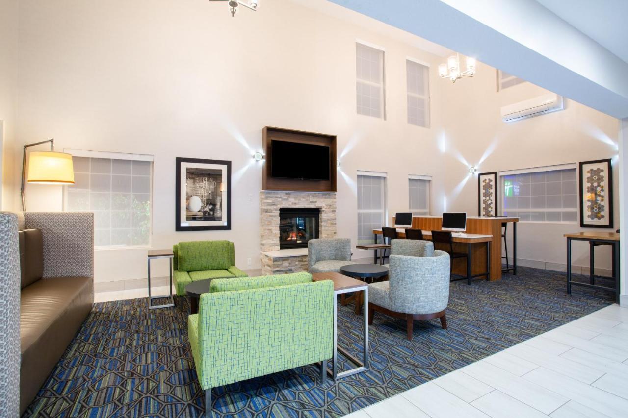 Holiday Inn Express & Suites Lincoln City By Ihg Екстер'єр фото