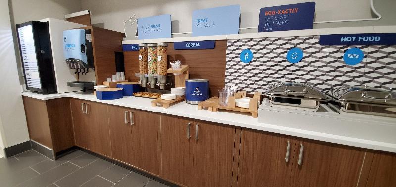 Holiday Inn Express & Suites Lincoln City By Ihg Екстер'єр фото