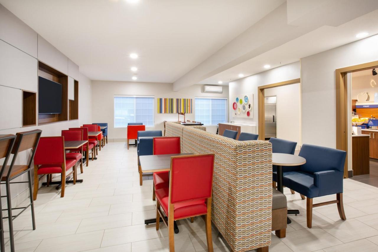 Holiday Inn Express & Suites Lincoln City By Ihg Екстер'єр фото