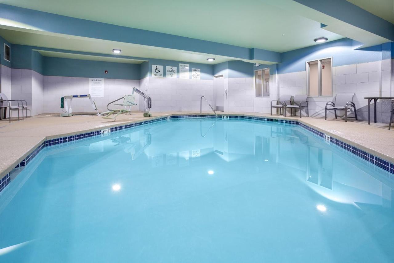 Holiday Inn Express & Suites Lincoln City By Ihg Екстер'єр фото